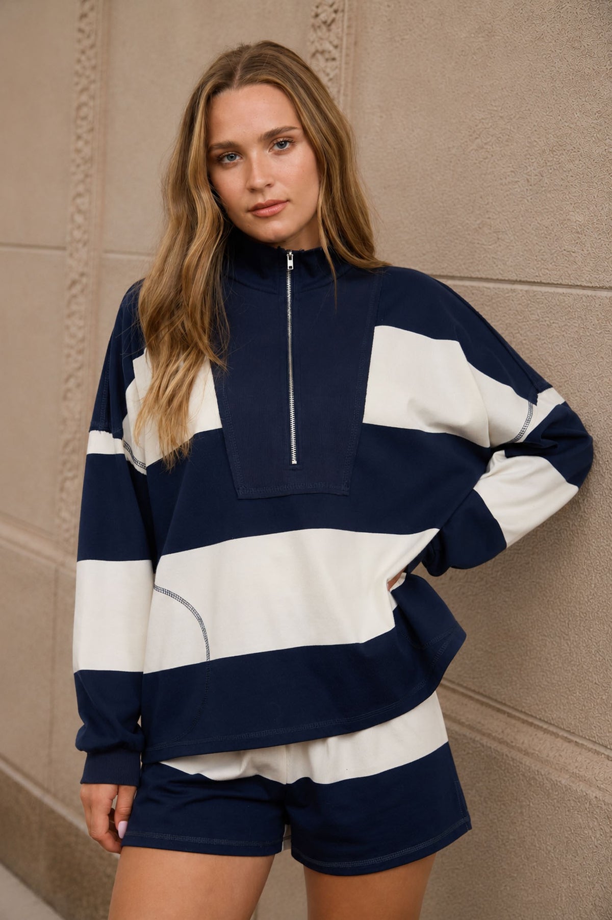 WIDE STRIPE NAVY SHORT SET