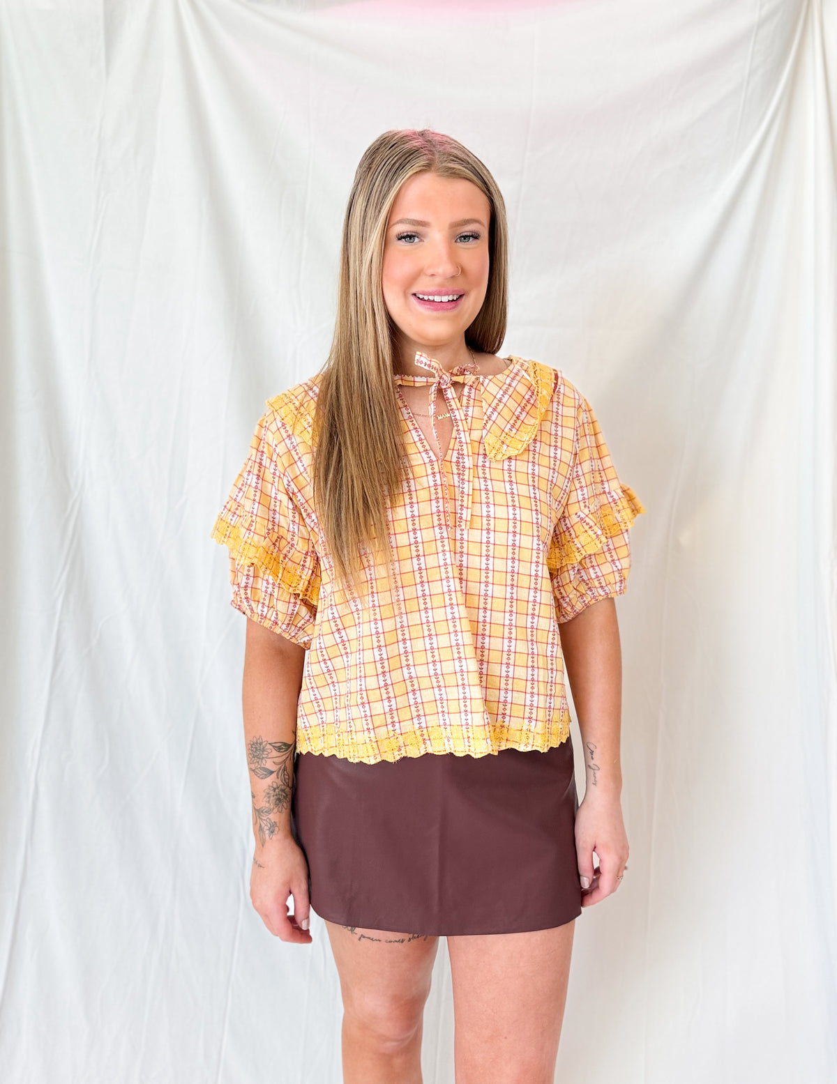 FLORAL GINGHAM EMBROIDERED DOLL COLLAR TOP