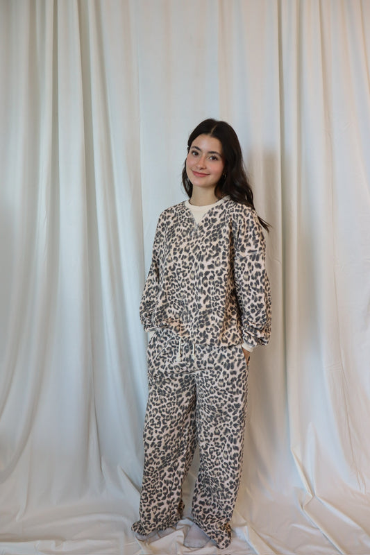 LEOPARD LONG SLEEVE TOP