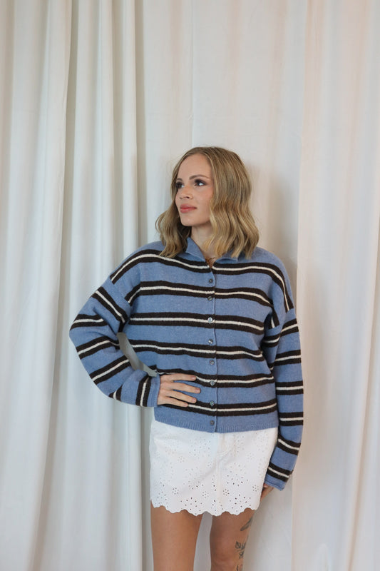 LONG SLEEVE STRIPED SWEATER