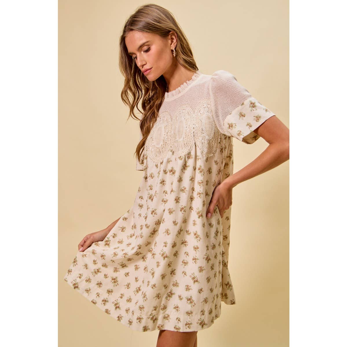 FLORAL PRINT LACE TRIM SHORT SLEEVES MINI DRESS