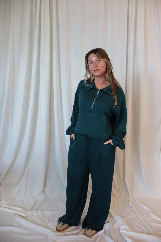 HALF ZIP PULLOVER