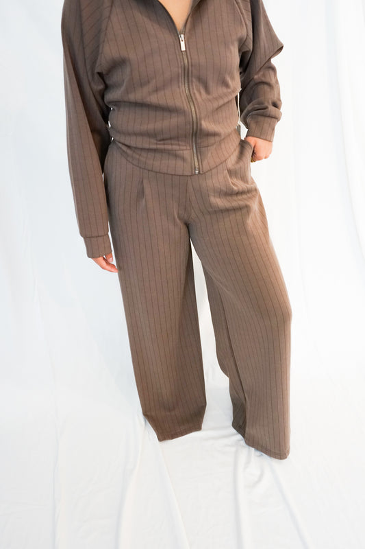 TAUPE STRIPE PLEATED PANT