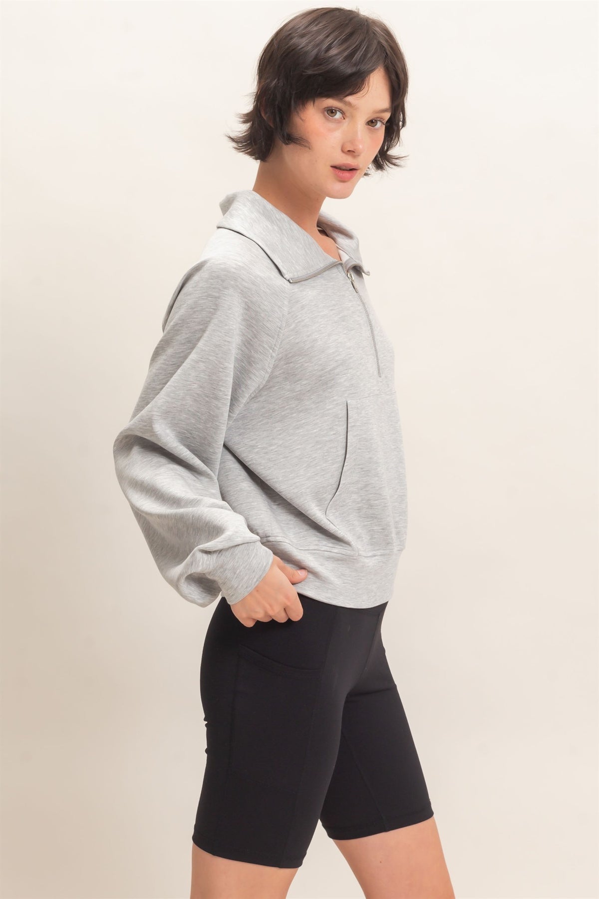 HALF ZIP PULLOVER