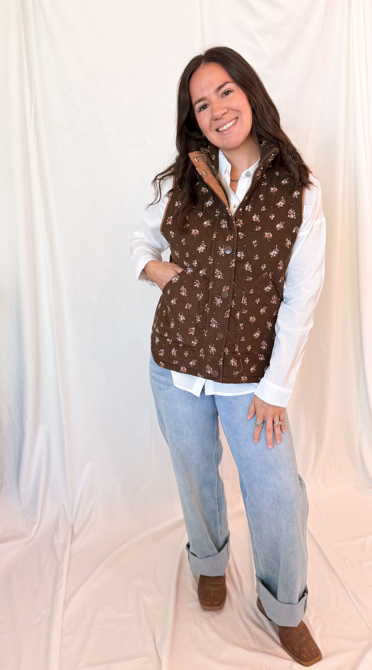 FLORAL QUILTED MOCK NECK VEST