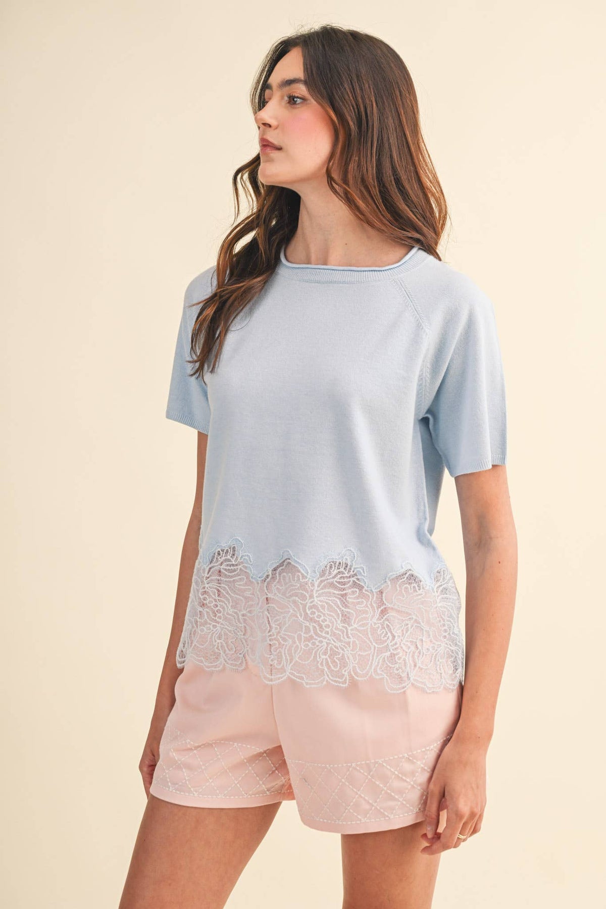 LACE TRIM ROUND NECK SHORT SLEEVE SWEATER TOP