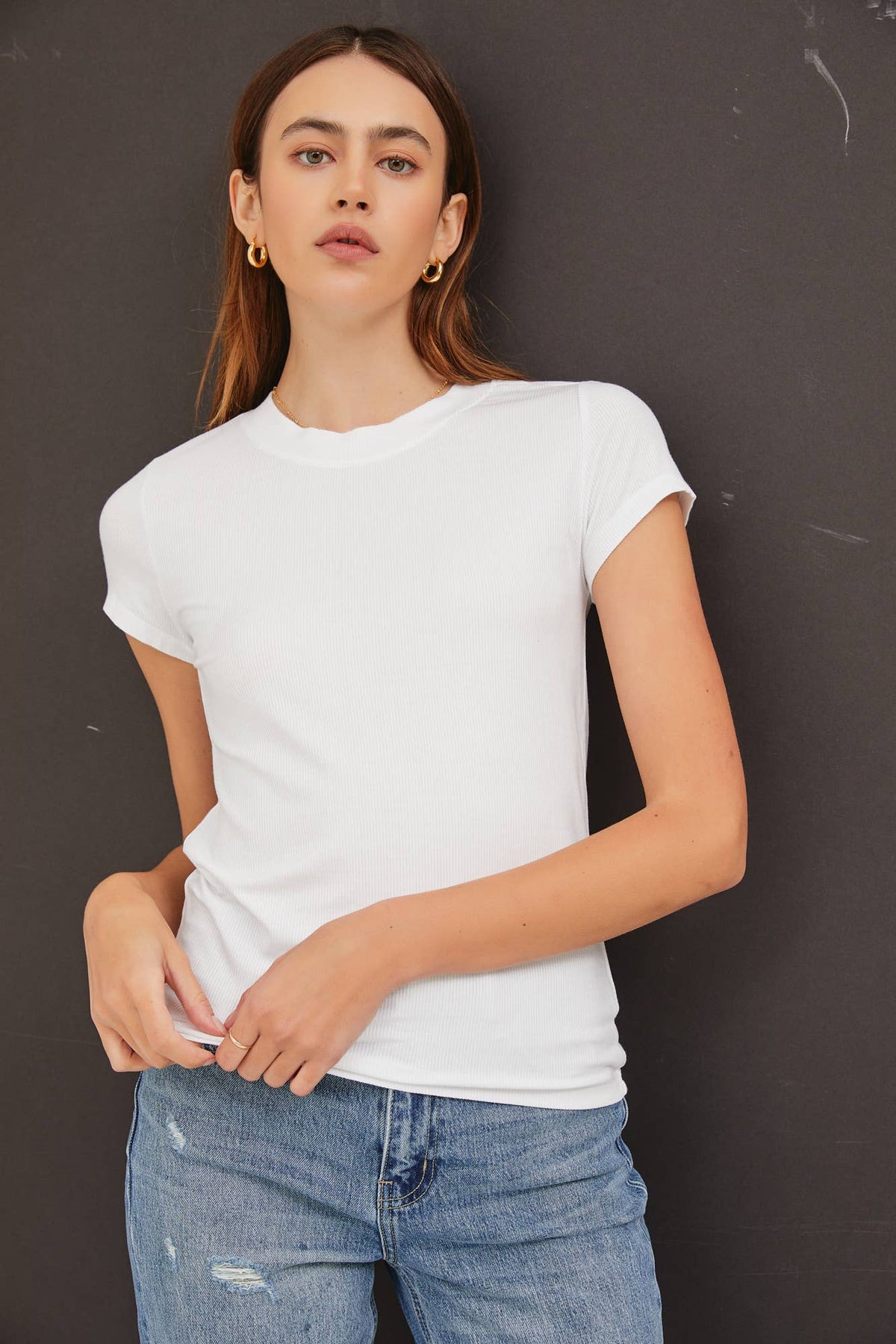 GARMENT DYE RIBBED CREW NECK TOP