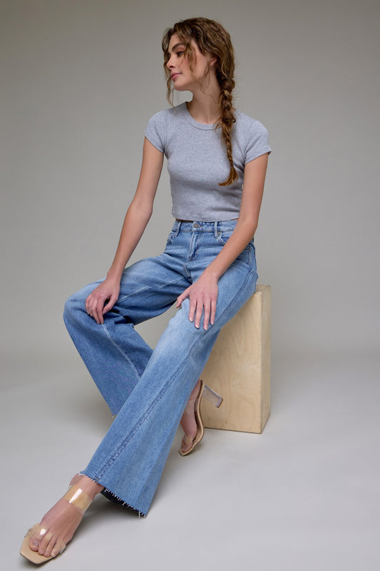 MEDIUM LIGHT WASH MIDRISE DENIM