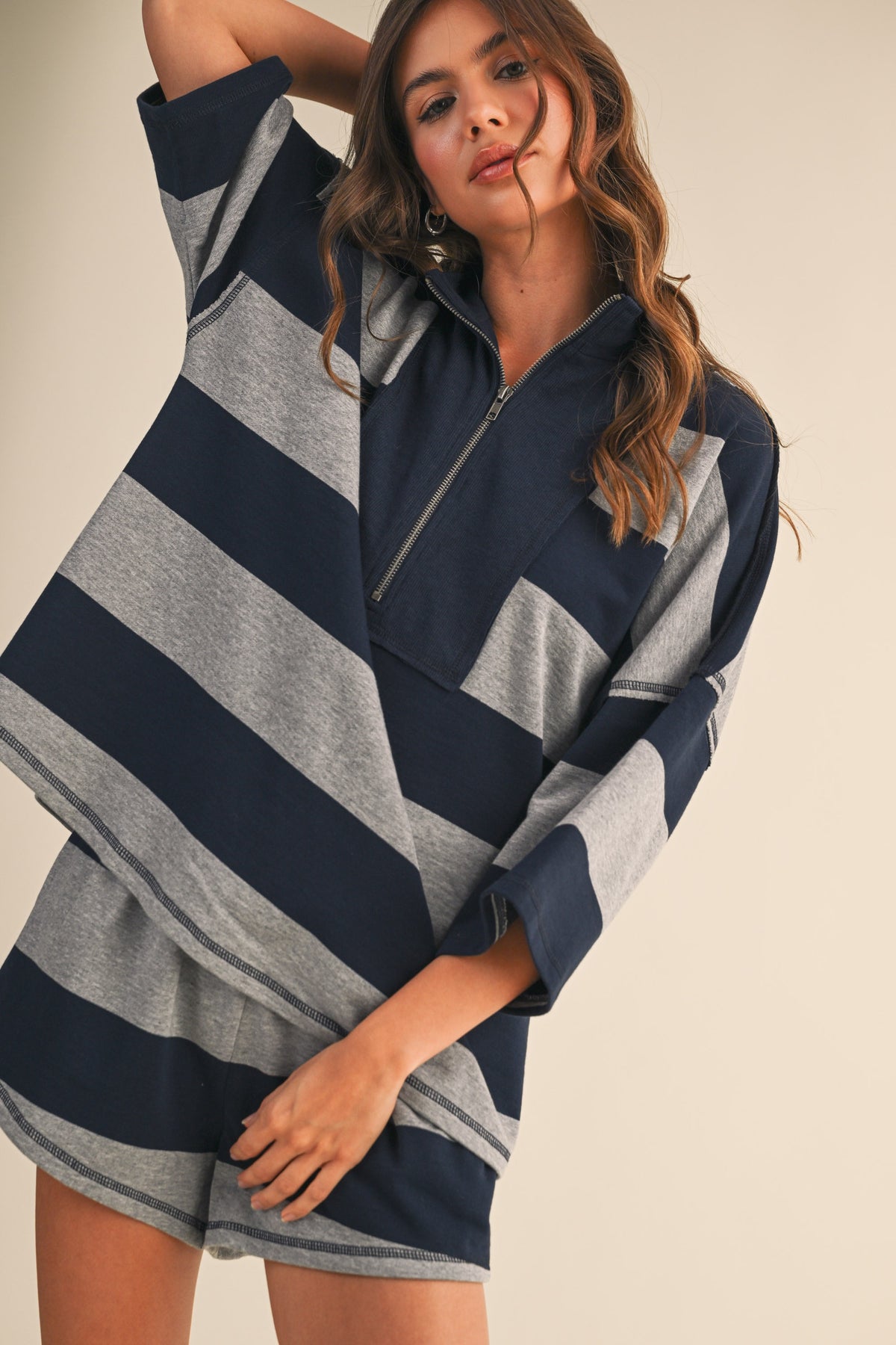 STRIPED OVERSIZED TOP AND SHORT SET