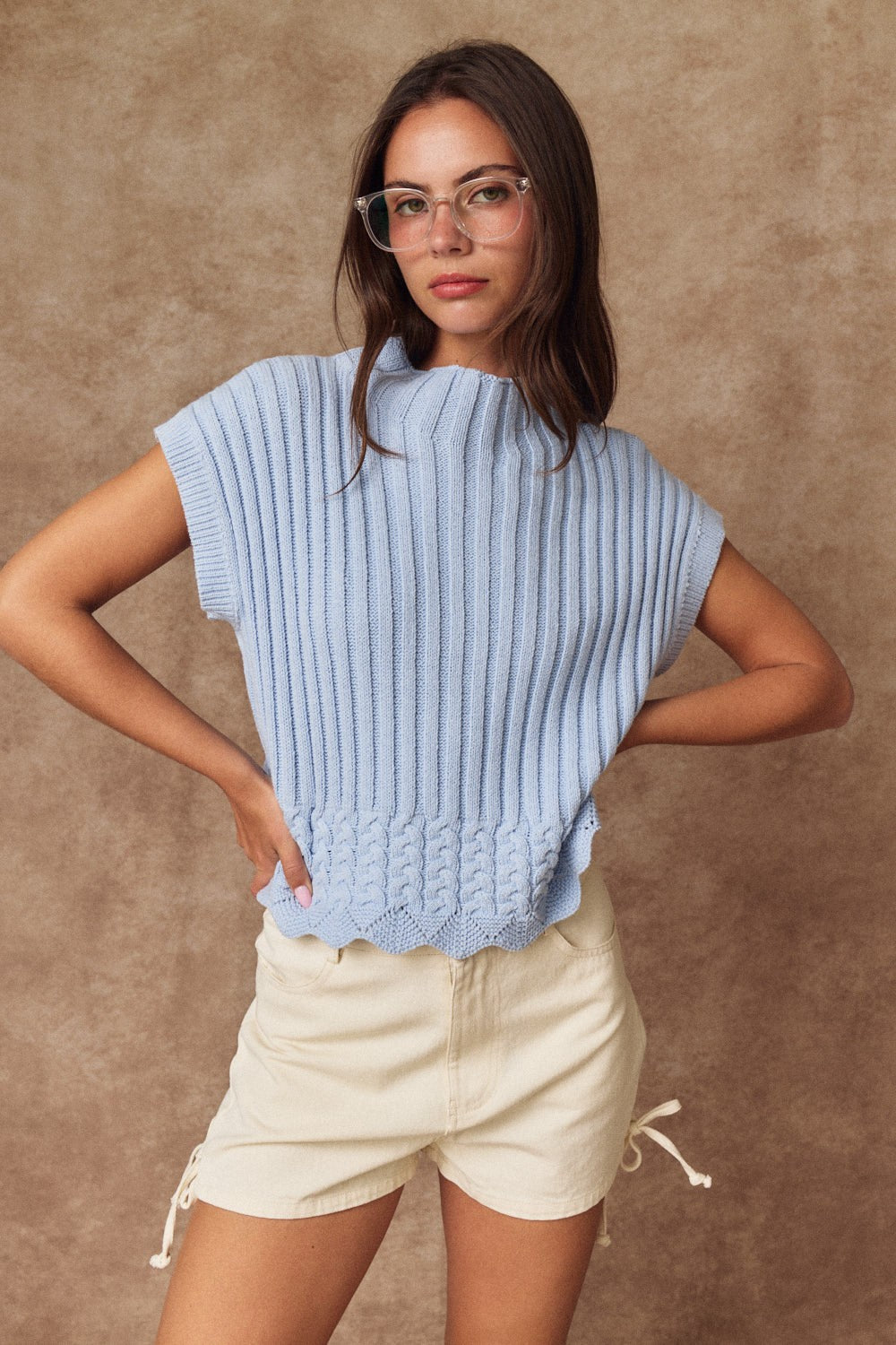 TURTLENECK CROPPED SWEATER VEST
