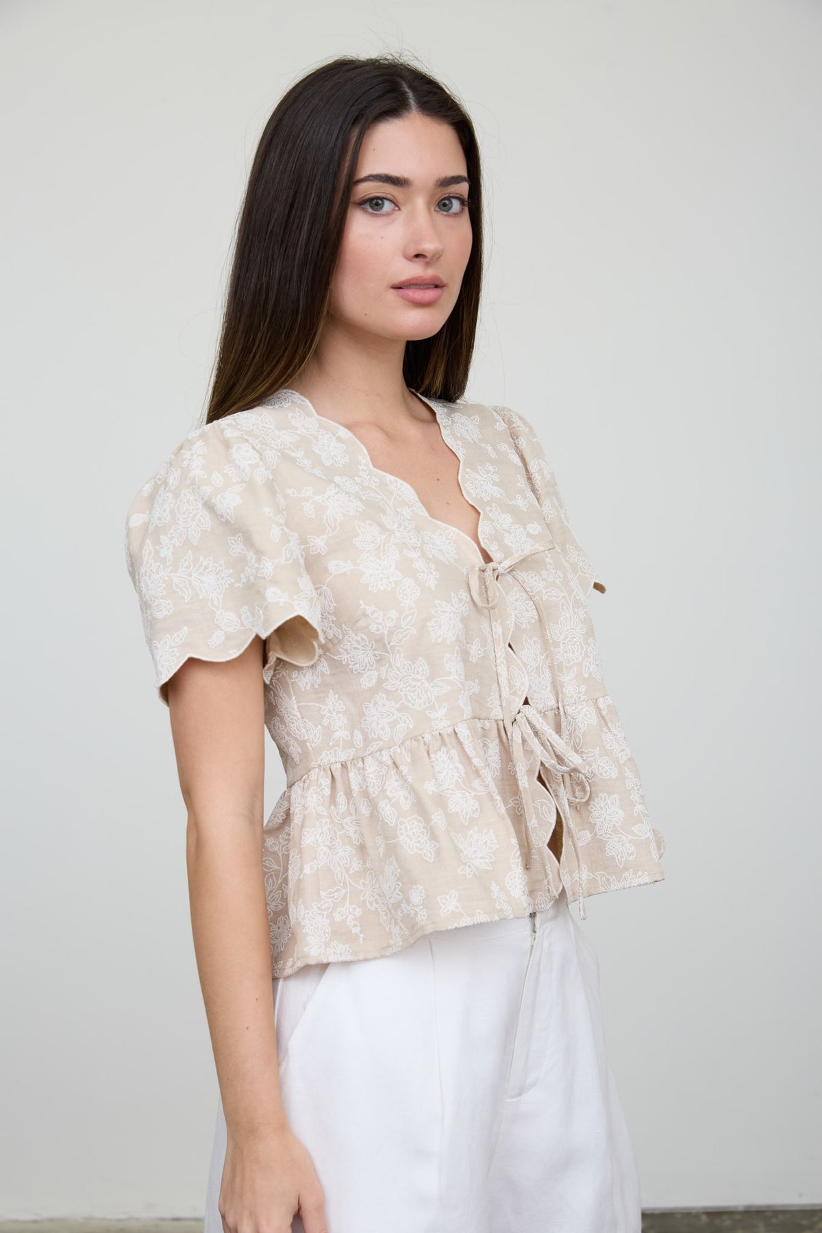 FLORAL PEPLUM TIE TOP
