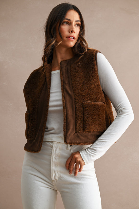 REVERSIBLE VEST