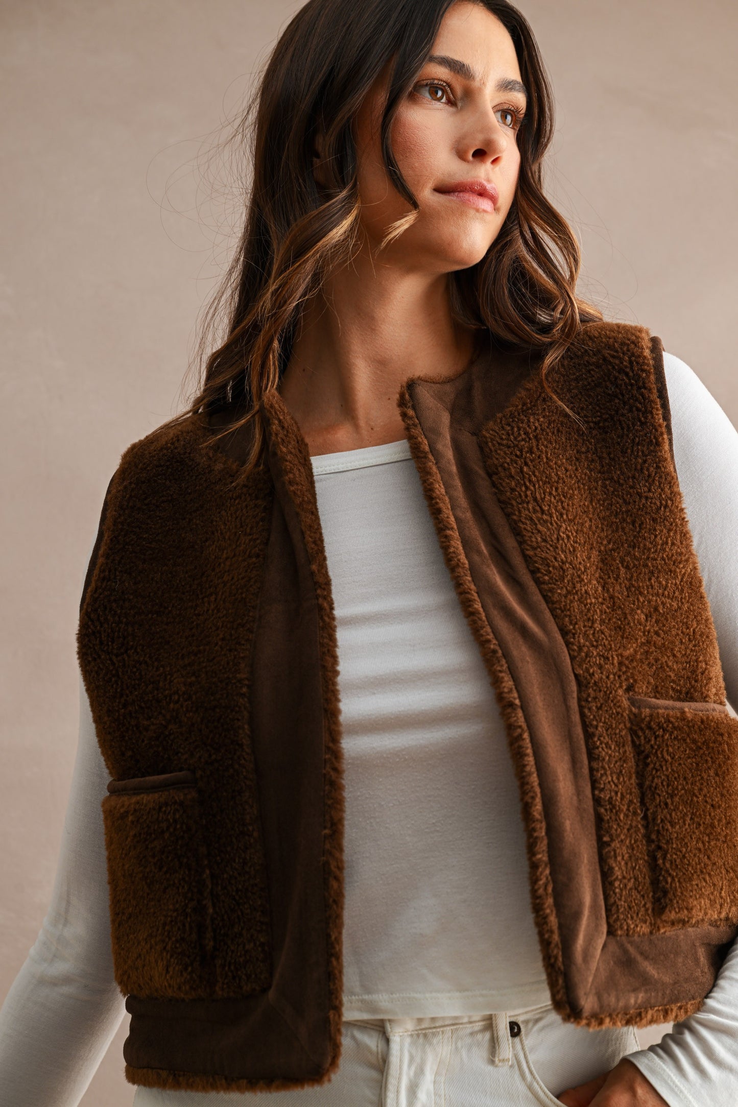 REVERSIBLE VEST