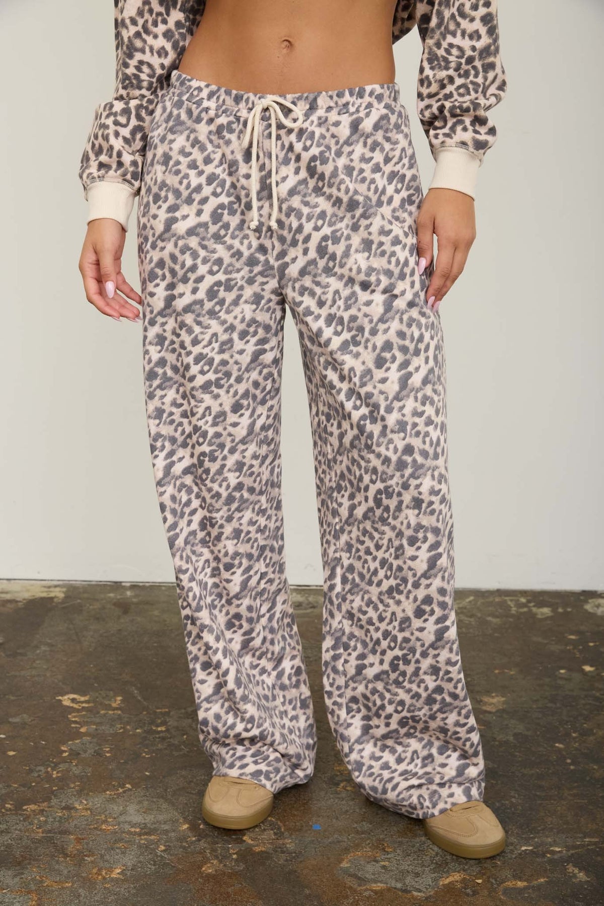 LEOPARD WIDE LEG LOUNGE PANTS