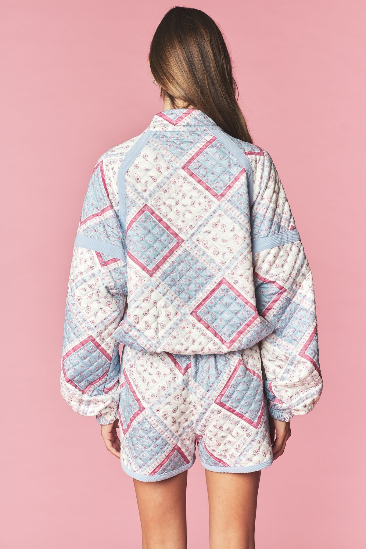 QUILTED PATCHWORK SET