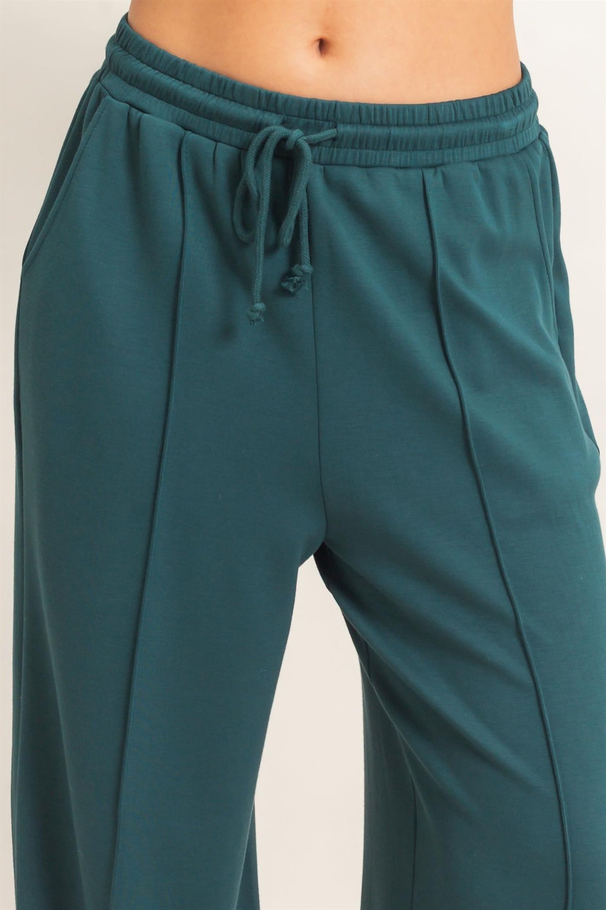 PINTUCK WIDE LEG PANTS
