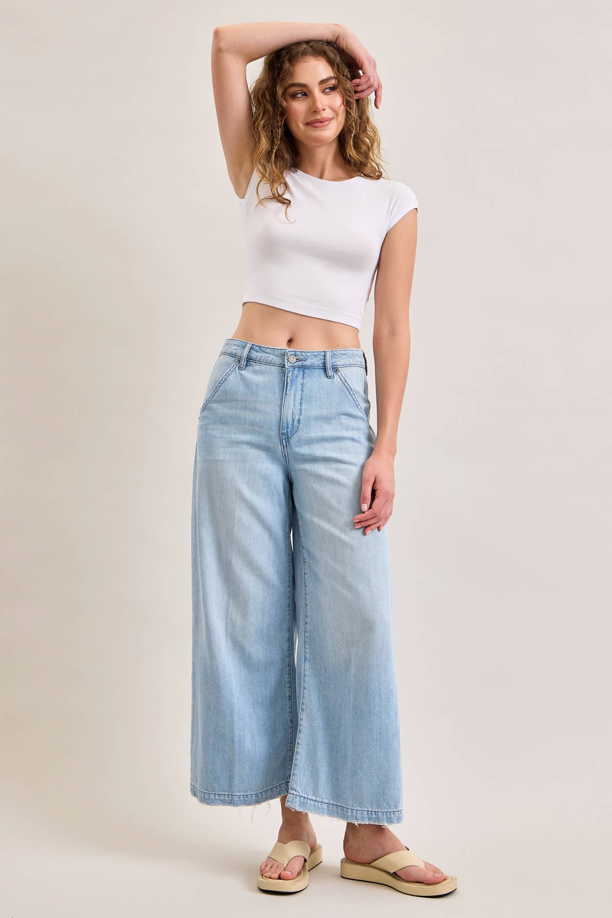 CROPPED WIDE LEG TROUSER