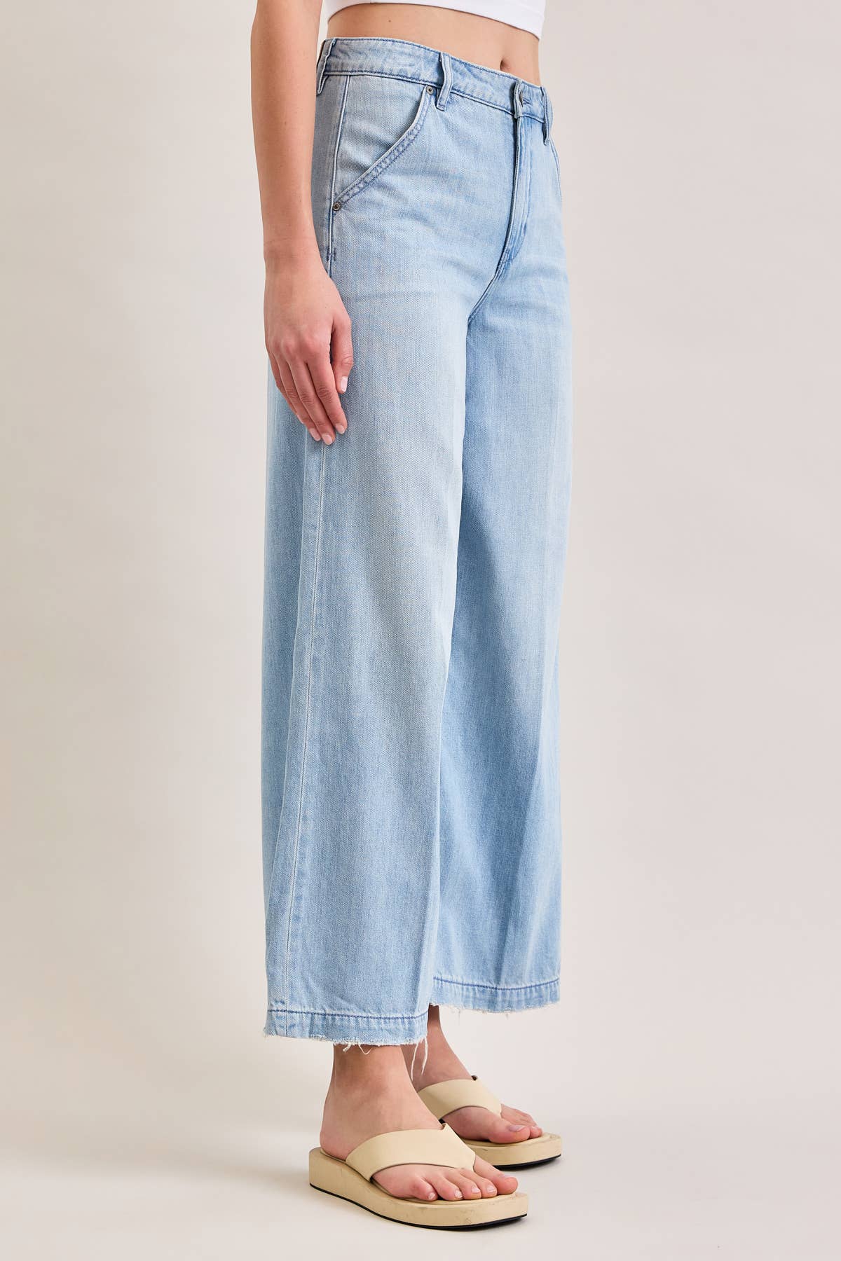 CROPPED WIDE LEG TROUSER