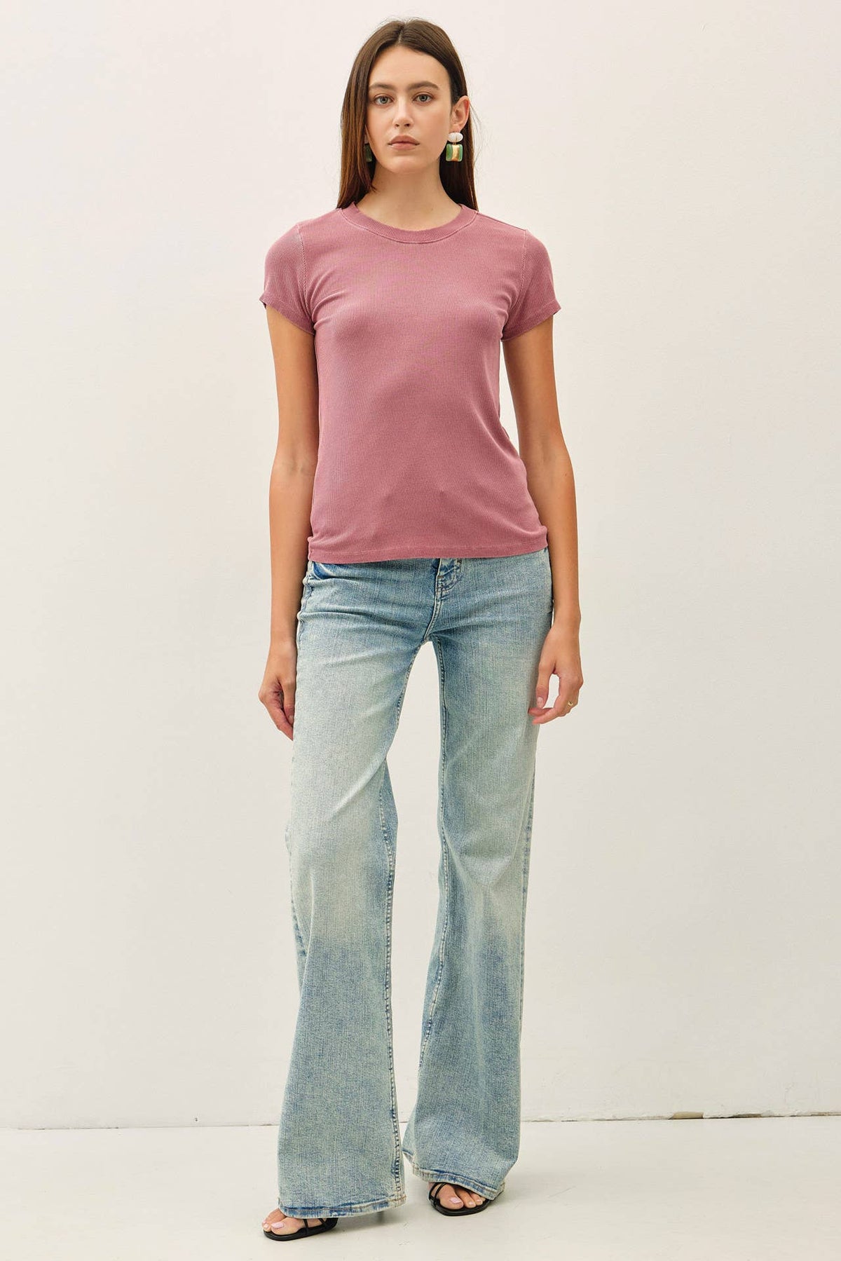 GARMENT DYE RIBBED CREW NECK TOP
