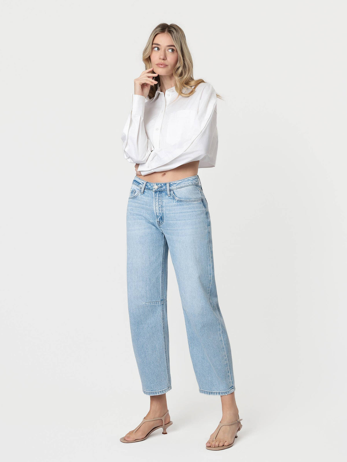 HIGH RISE LIGHT WASH WIDE BARREL JEANS