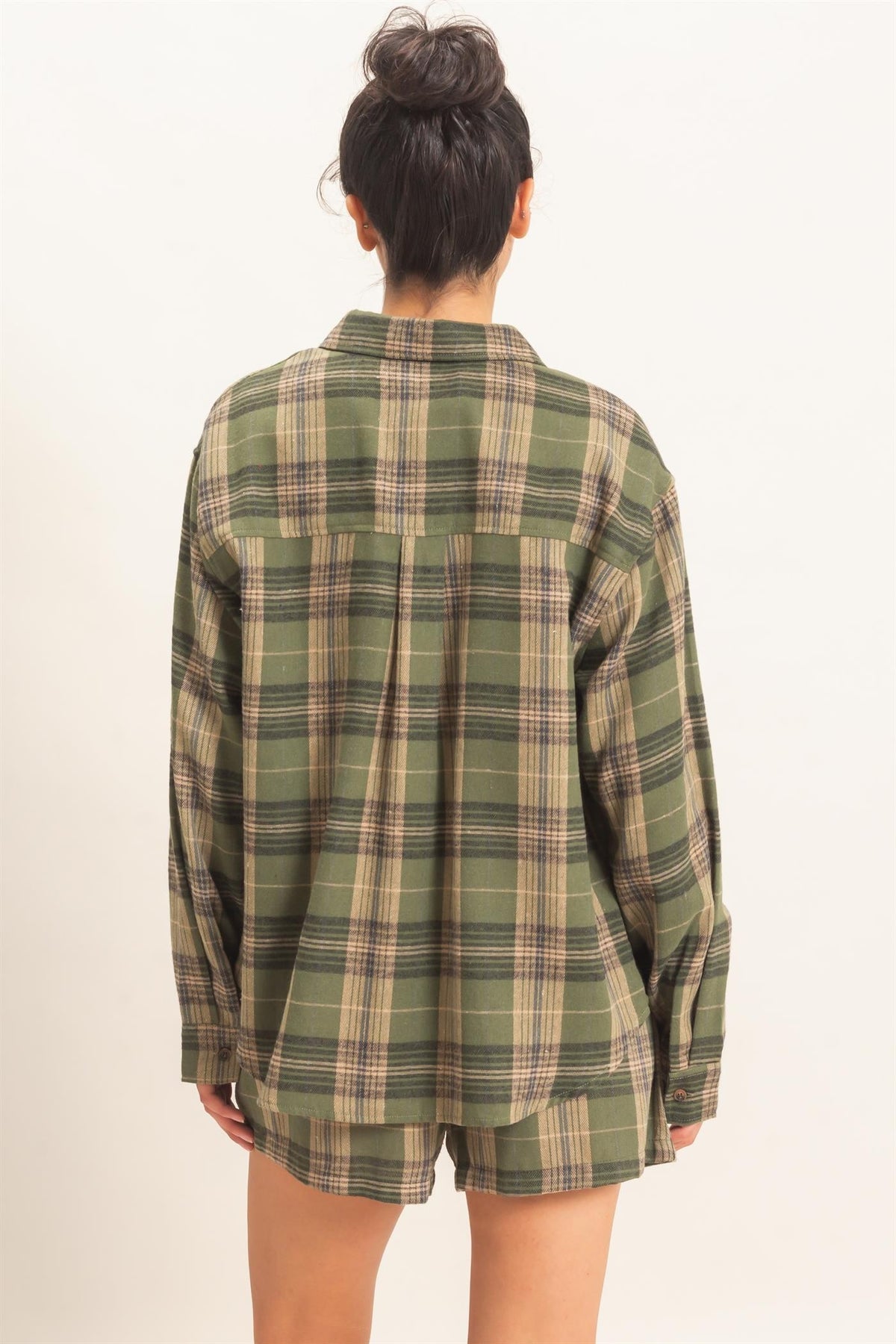 PLAID LONG SLEEVE BUTTON UP