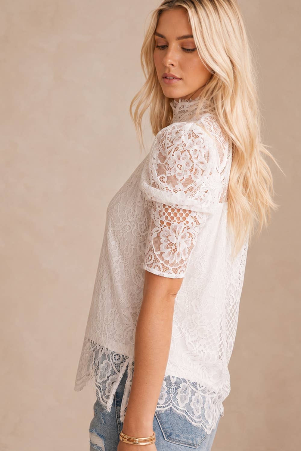 OVERLAY LACE BLOUSE