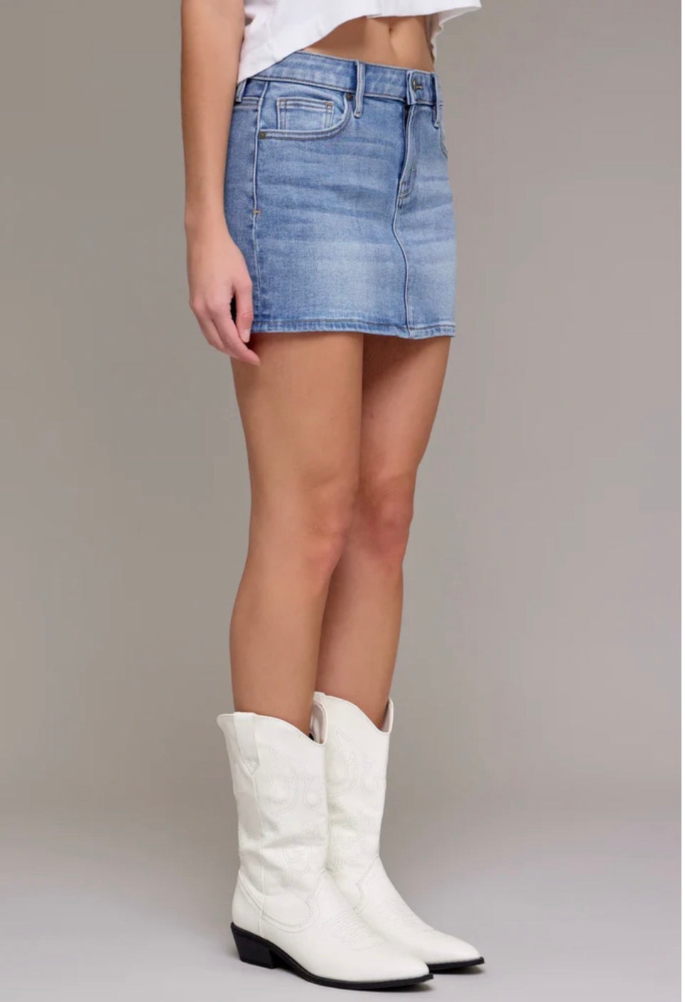 PEYTON VINTAGE MINI SKIRT