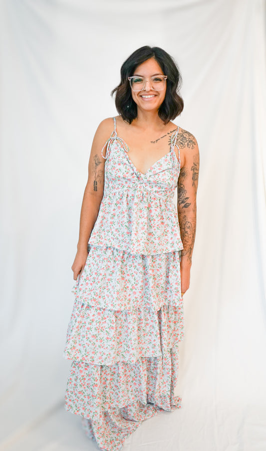 MORNING MEADOW TWISTED FRONT TIERED SMOCKED MAXI DRESS