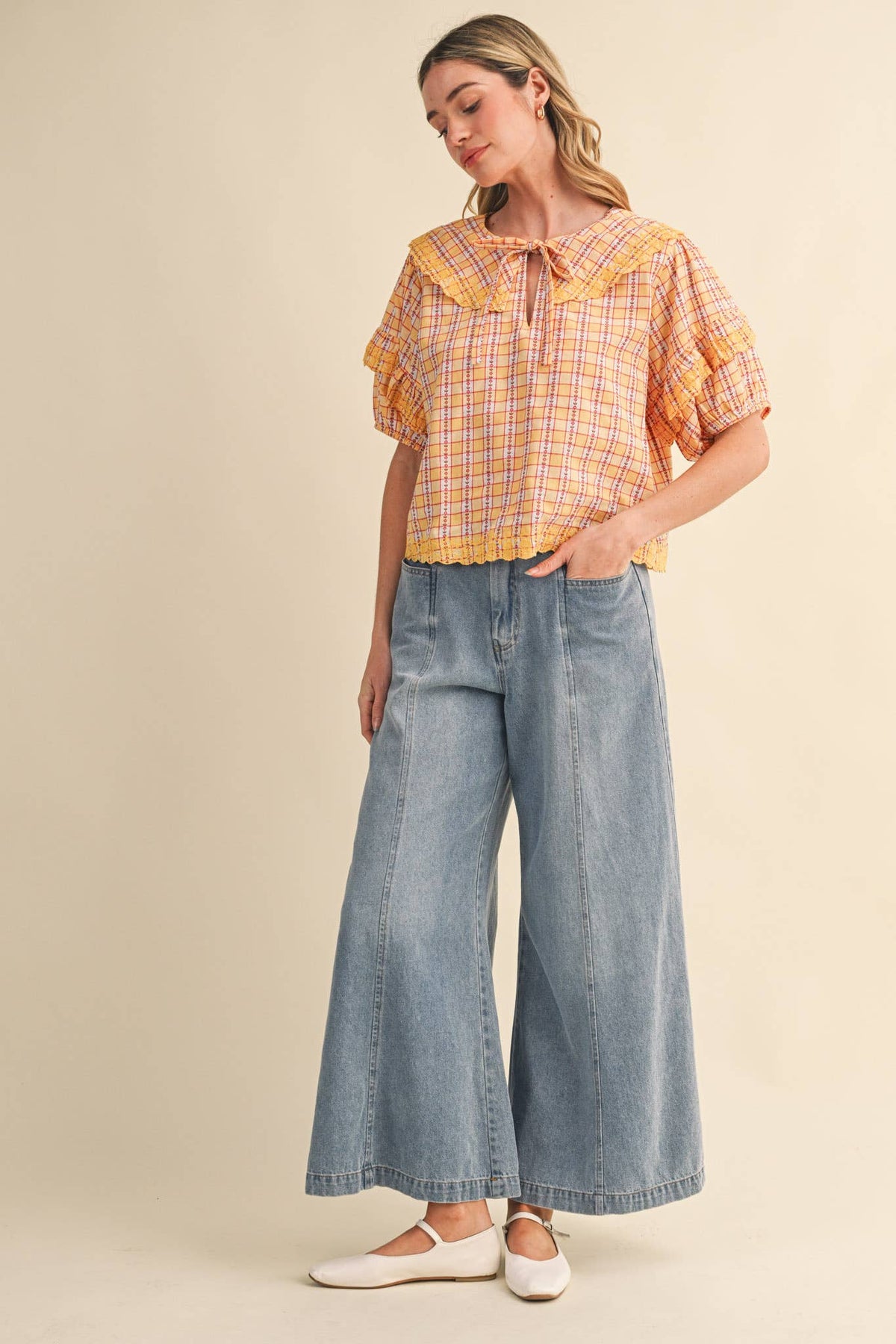 FLORAL GINGHAM EMBROIDERED DOLL COLLAR TOP MTP4602