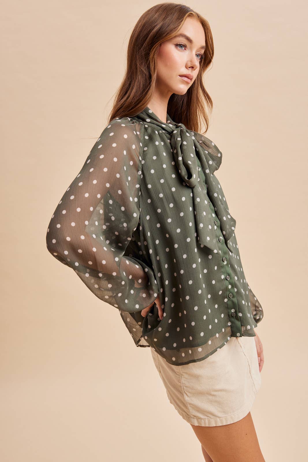 POLKA DOT TIE NECK BLOUSE