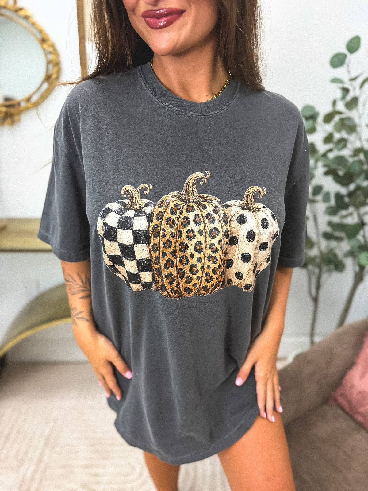 Patterned 3 Pumpkins Graphic Tee on Pepper