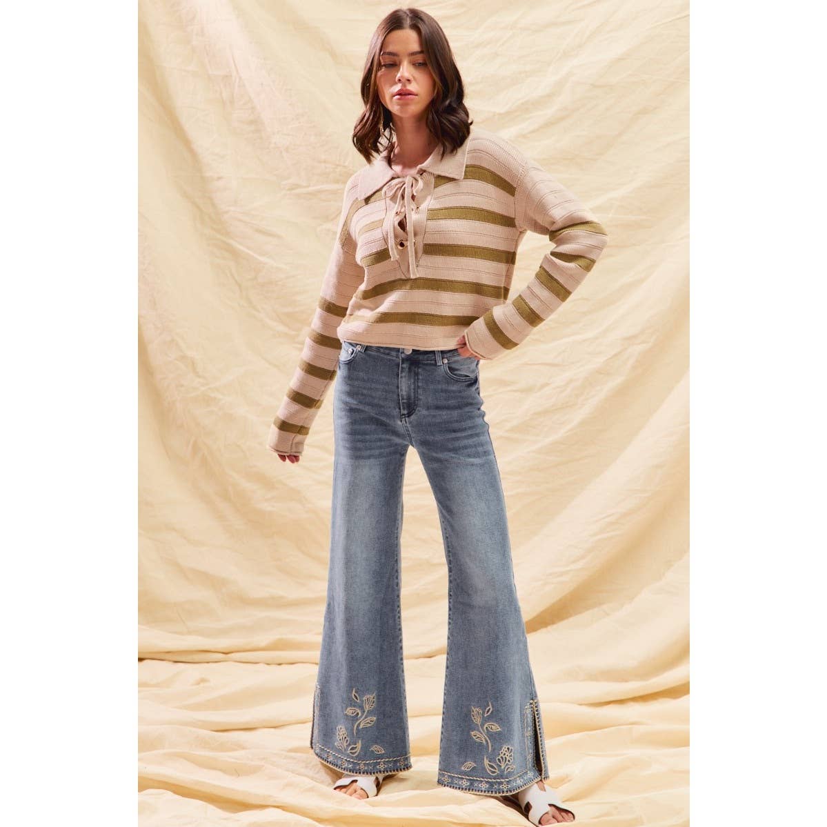 MID RISE STRETCH DENIM FLARE JEANS PANTS
