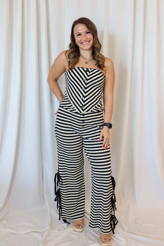 STRIPED TUBE TOP AND BOW PANTS