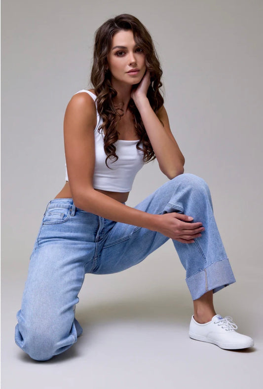 LOGAN MID RISE CUFF JEAN