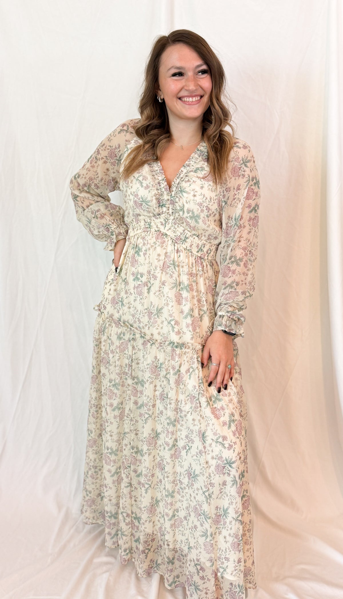 SMOCKED FLORAL MAXI DRESS