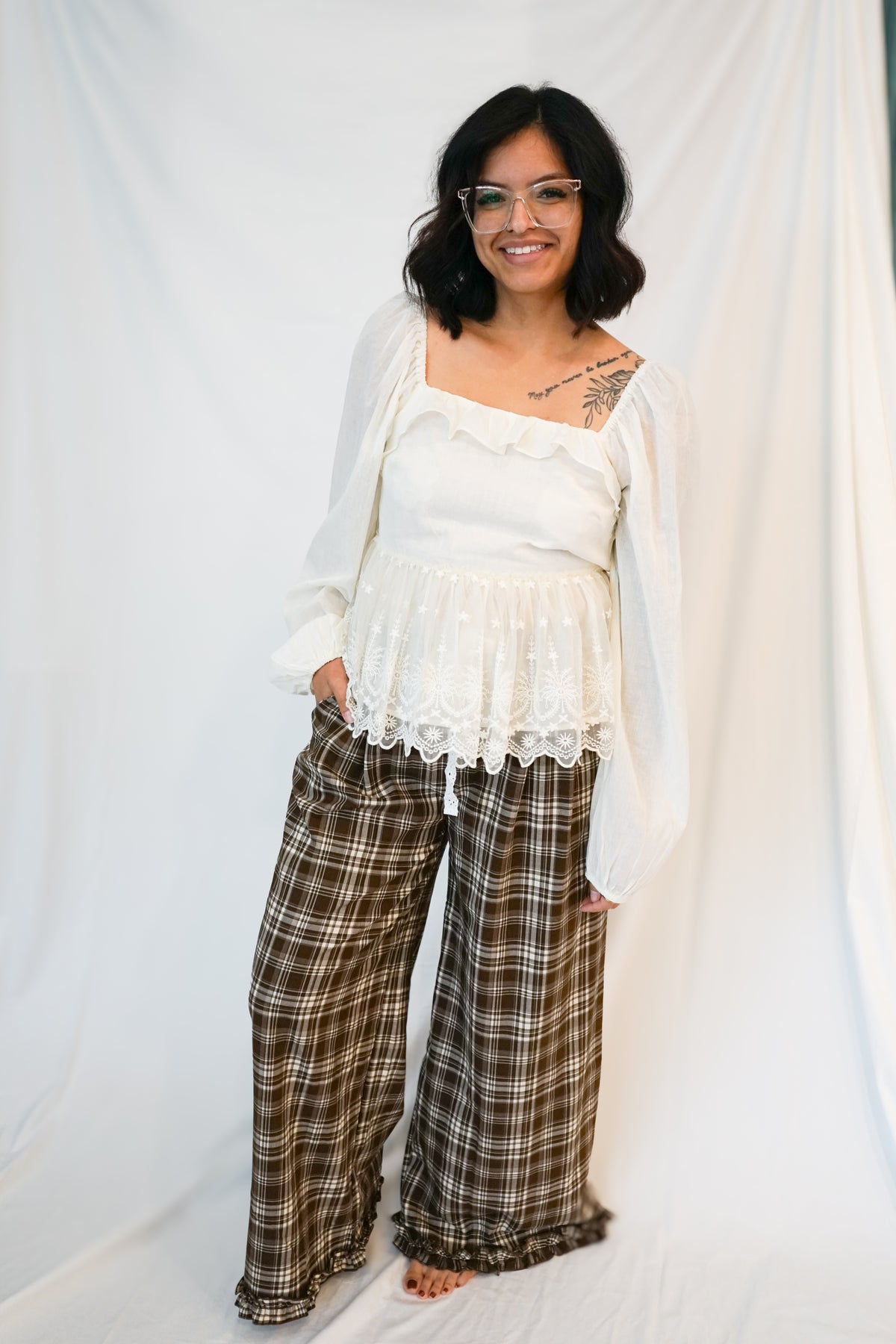 PLAID WIDE LEG RUFFLE PANTS