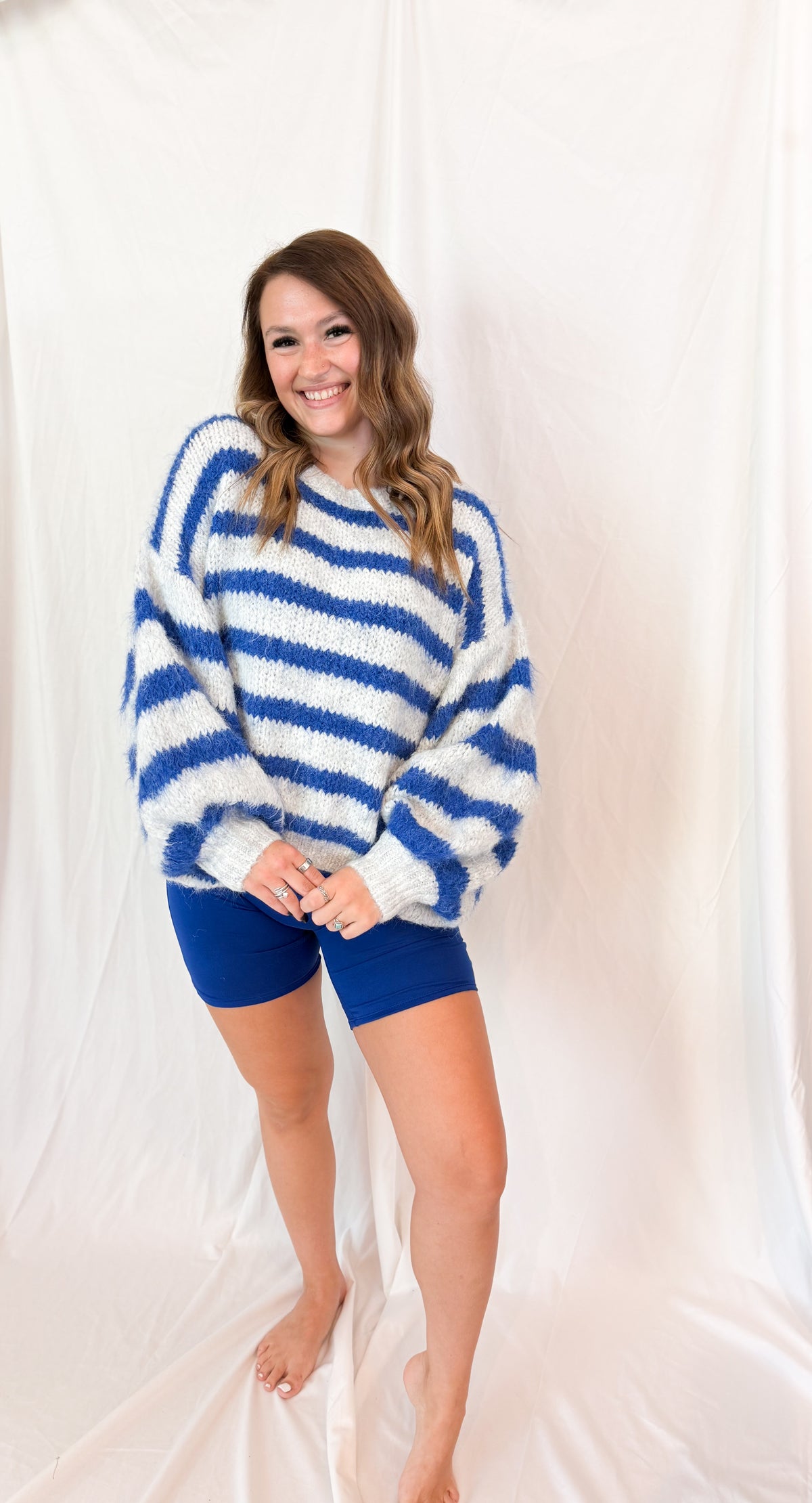 STRIPE PUFF SLEEVE TIE BACK SWEATER