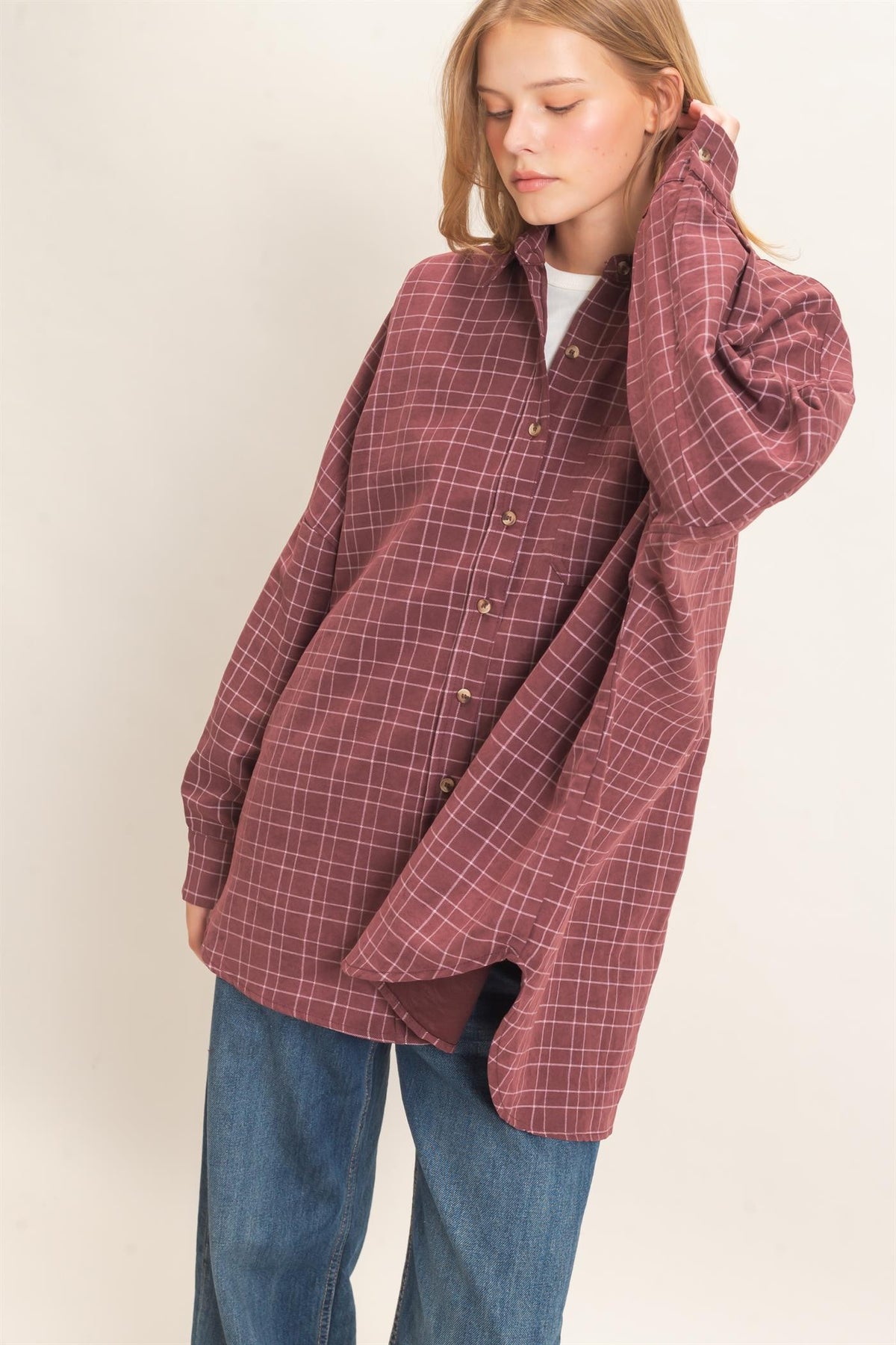 OVERSIZED PLAID BUTTON UP