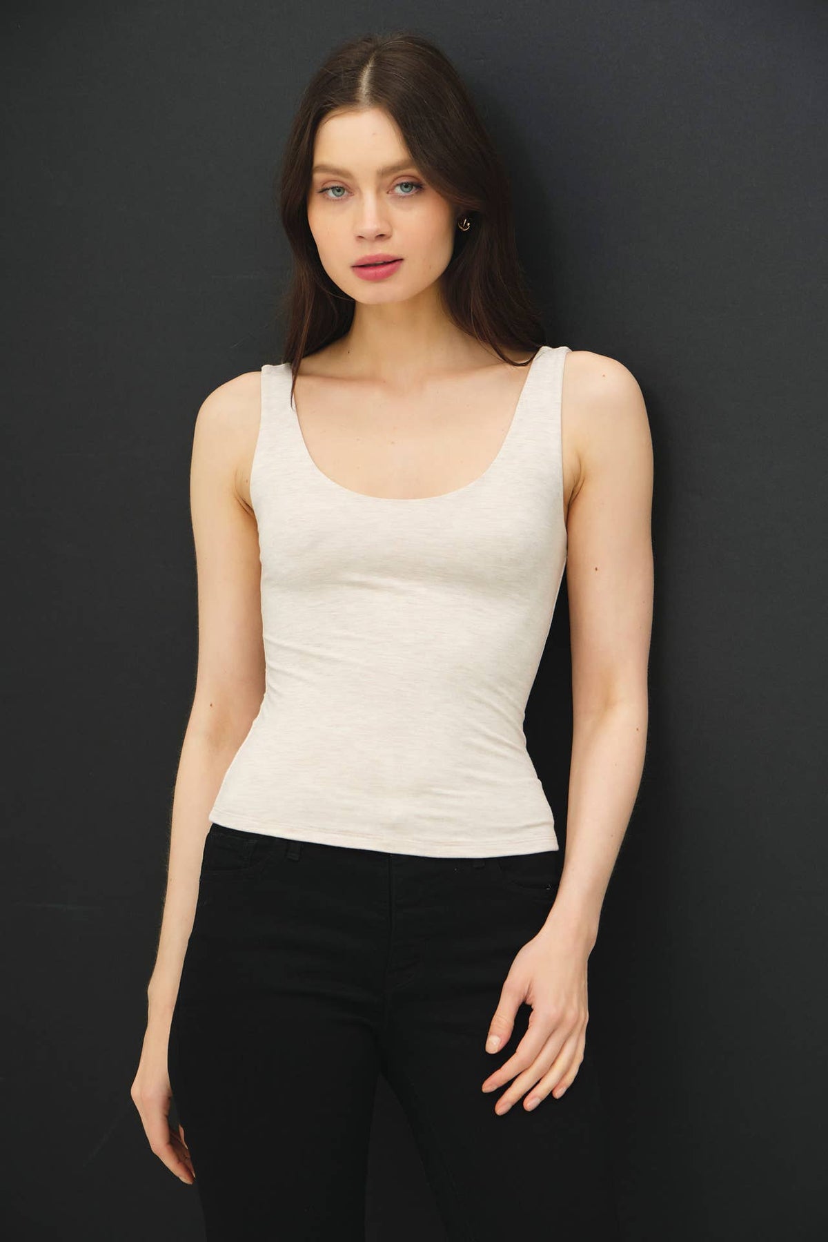 BASIC SCOOP NECK TANK