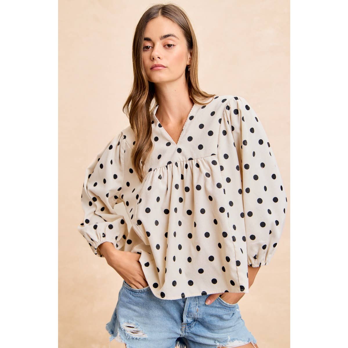 POLKA DOT CORDUROY QUARTER SLEEVES V NECK TOP