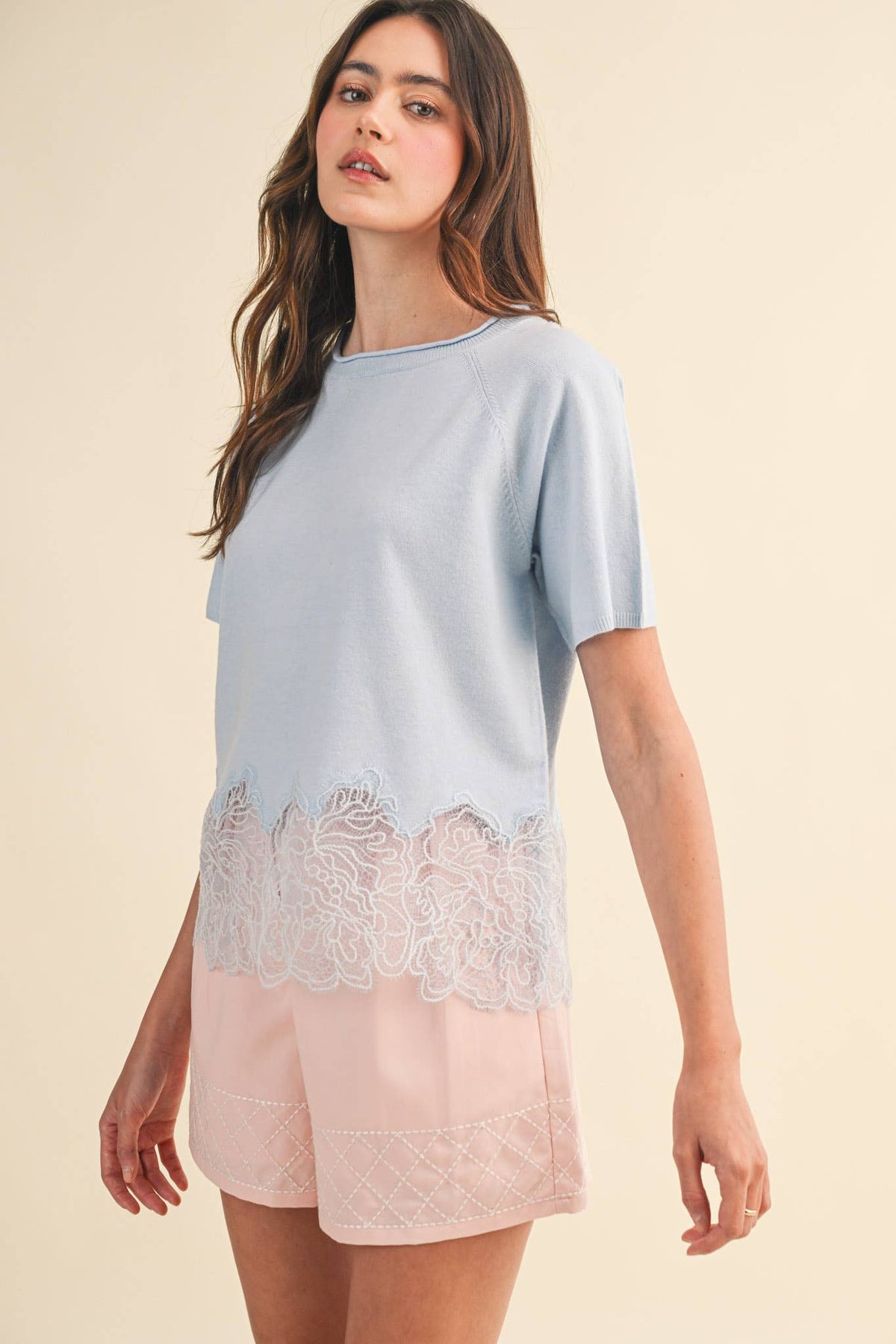 LACE TRIM ROUND NECK SHORT SLEEVE SWEATER TOP