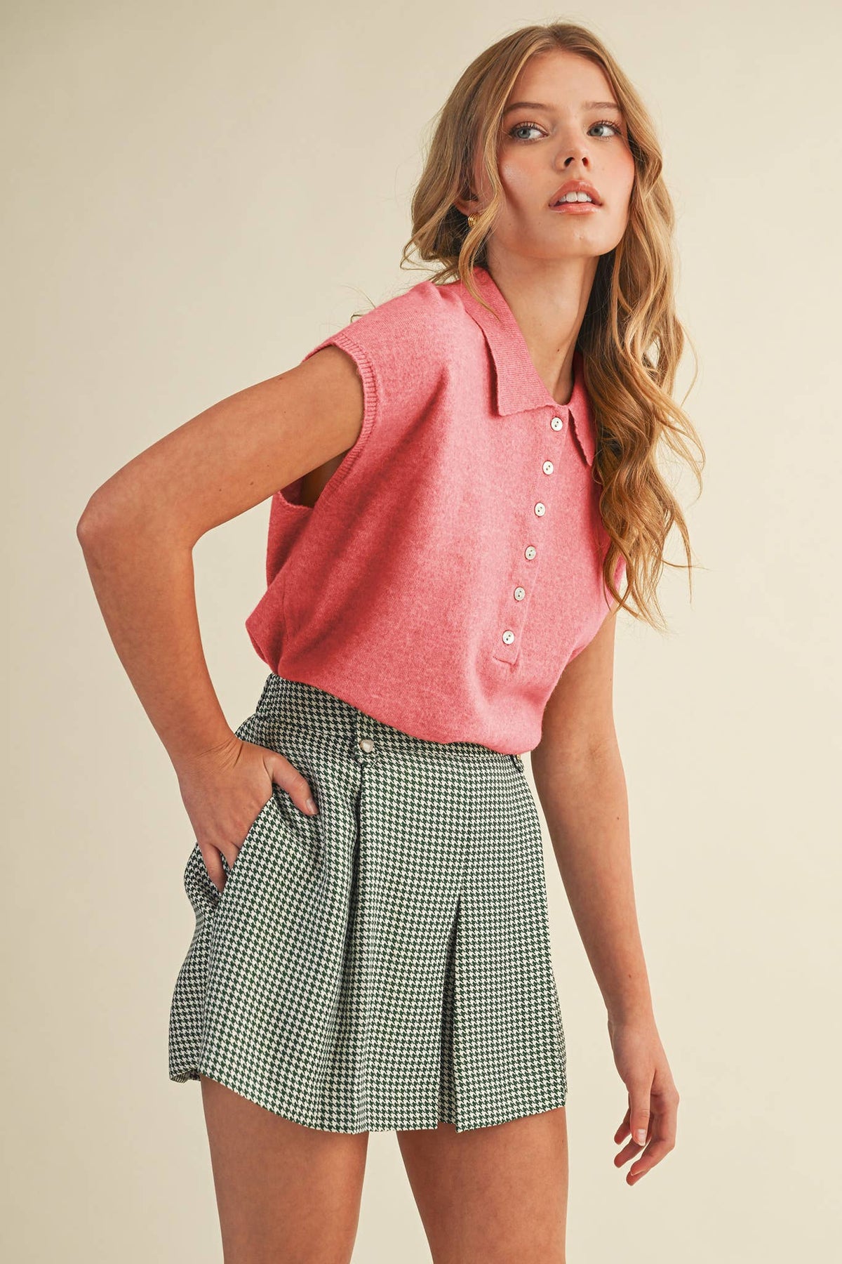 CAP SLEEVE COLLARED SWEATER VEST