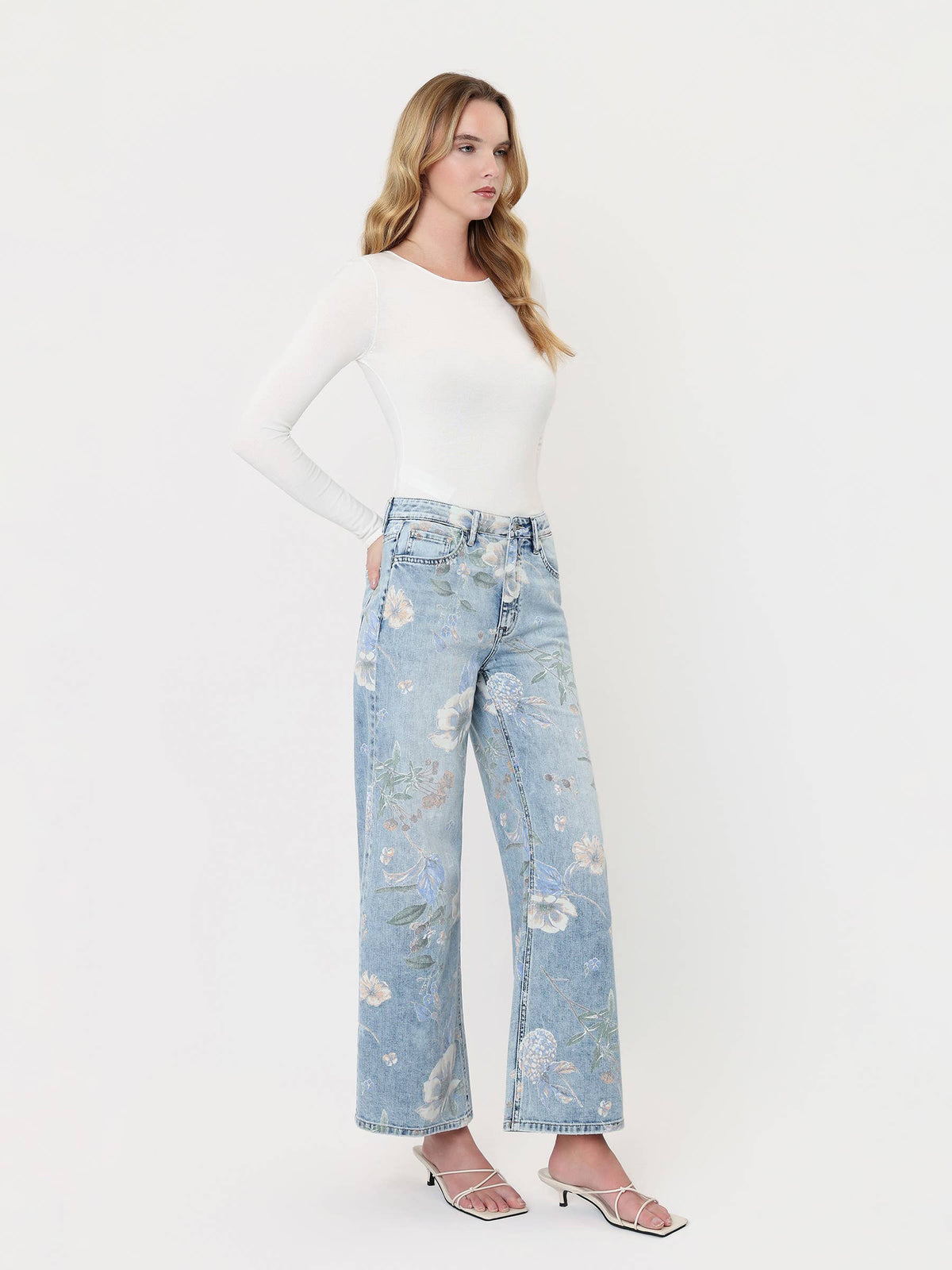 SUPER HIGH RISE FLORAL EXTREME VINTAGE FLARE JEANS