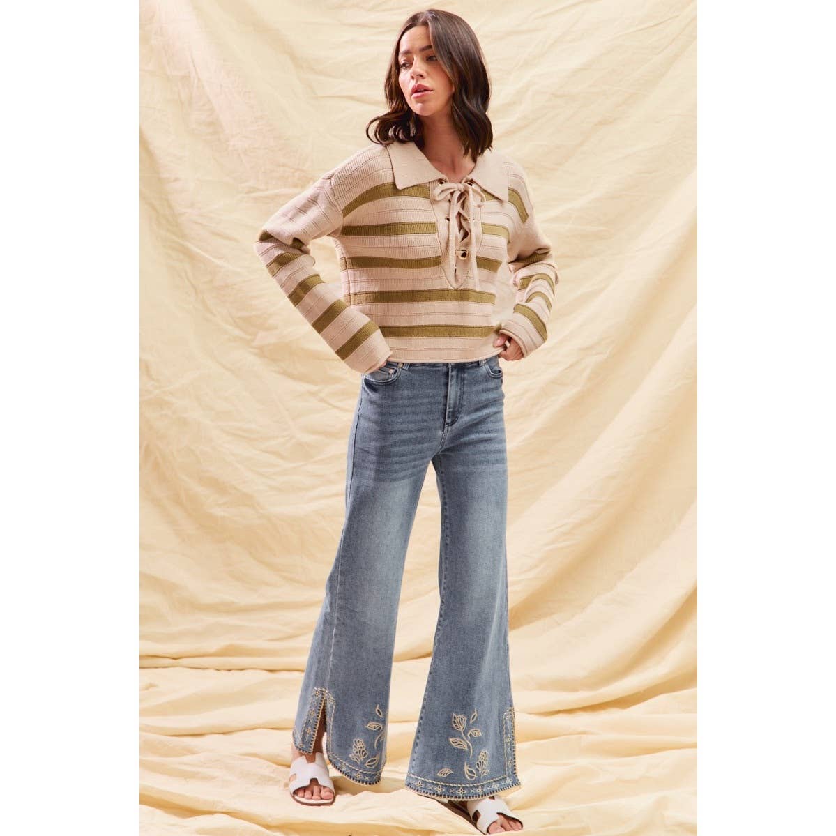 MID RISE STRETCH DENIM FLARE JEANS PANTS