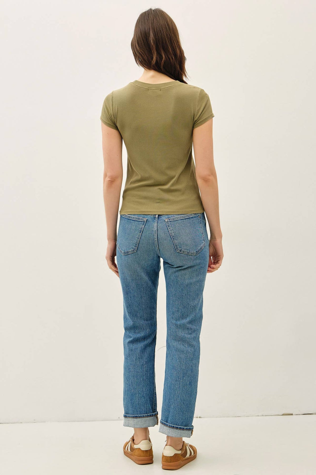 GARMENT DYE RIBBED CREW NECK TOP