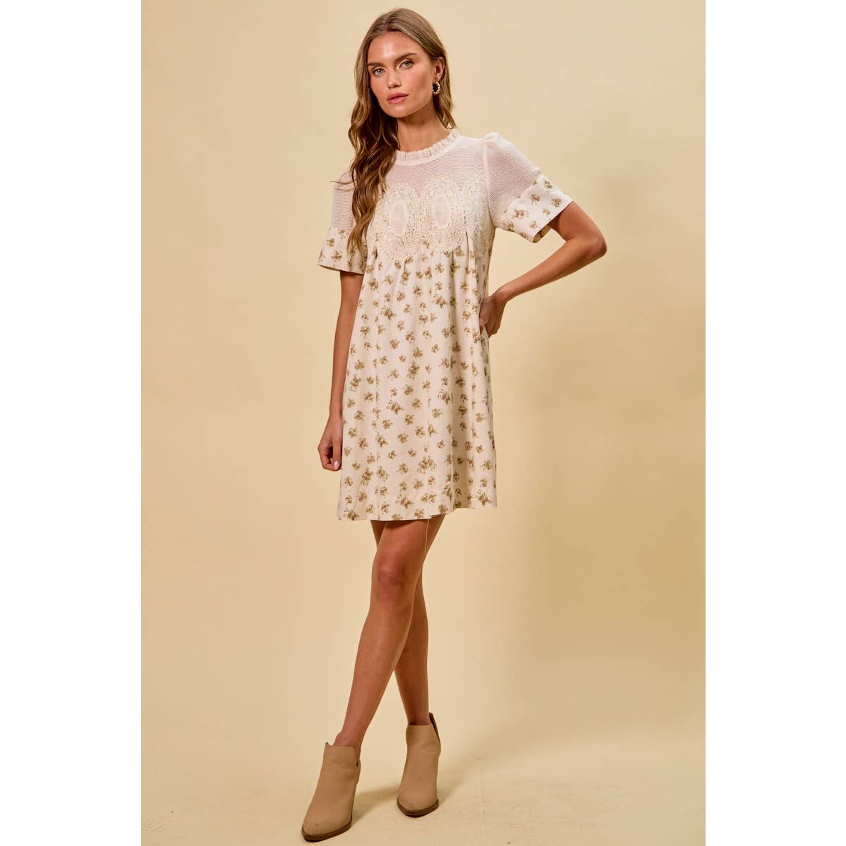 FLORAL PRINT LACE TRIM SHORT SLEEVES MINI DRESS