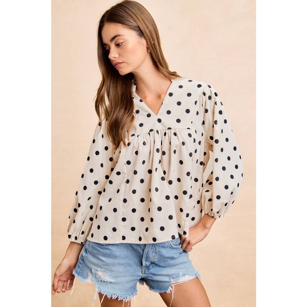 POLKA DOT CORDUROY QUARTER SLEEVES V NECK TOP