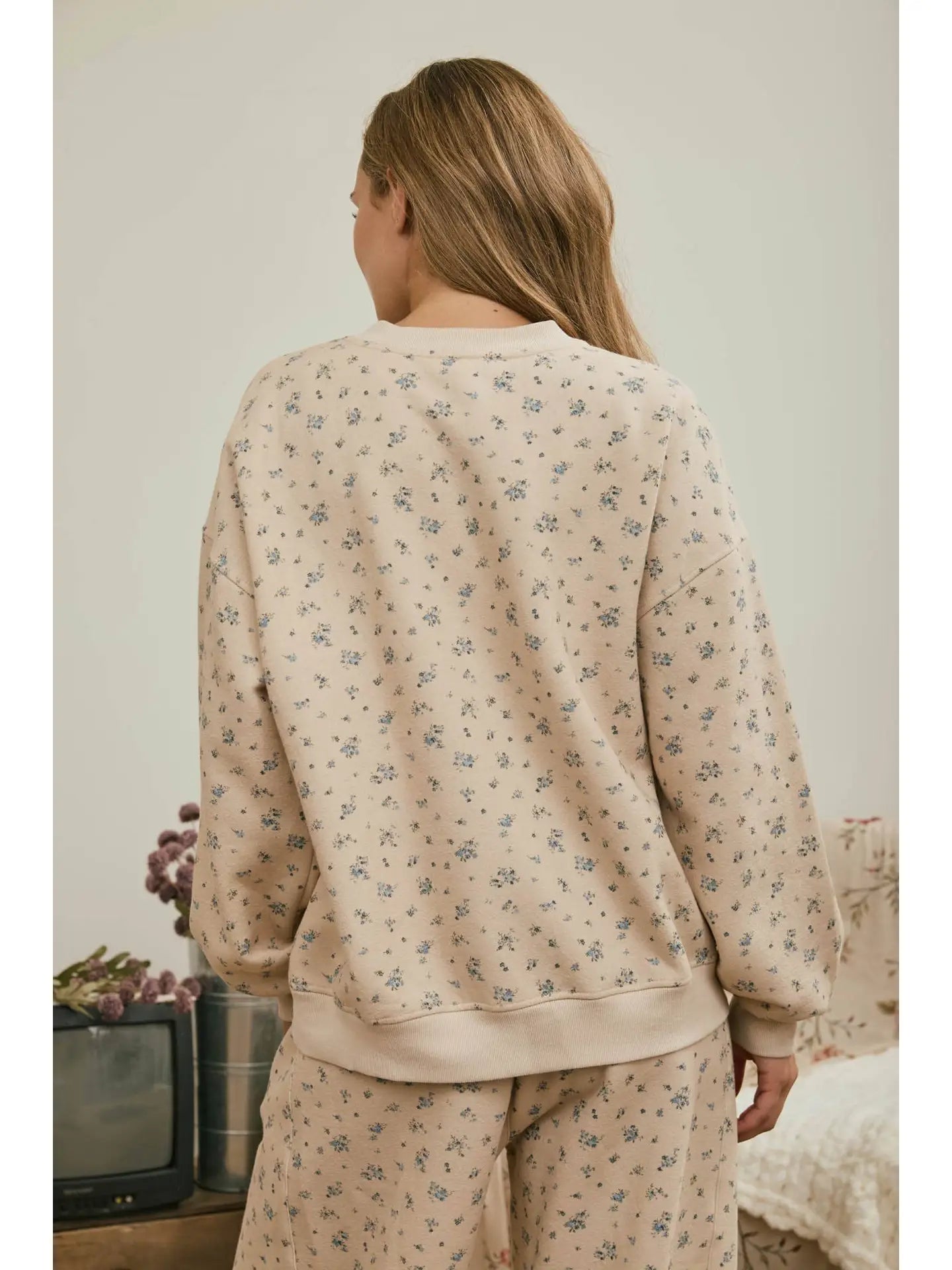 DITSY FLORAL BOXY CREWNECK SWEATER