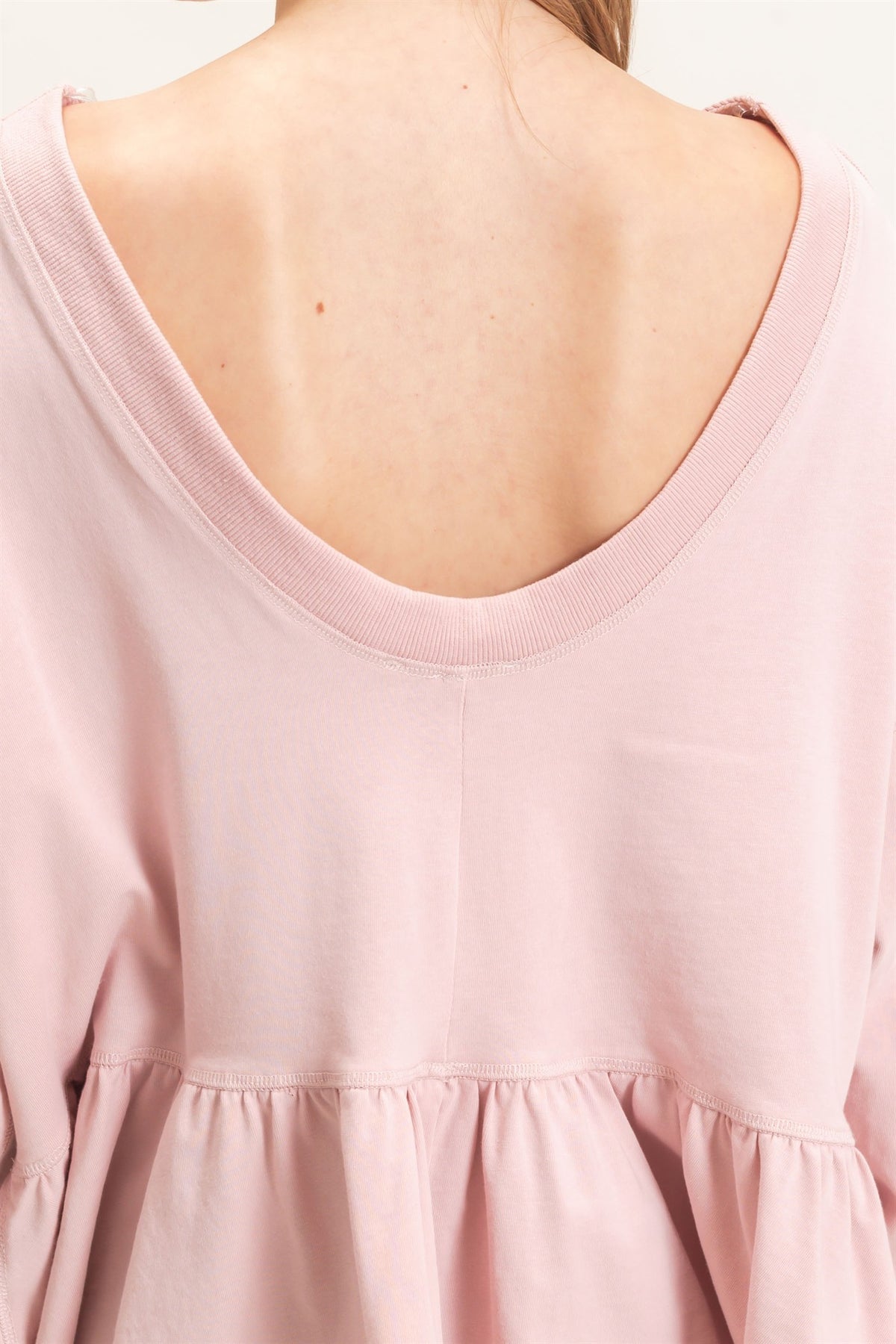 RUFFLED HEM LONG SLEEVE TOP