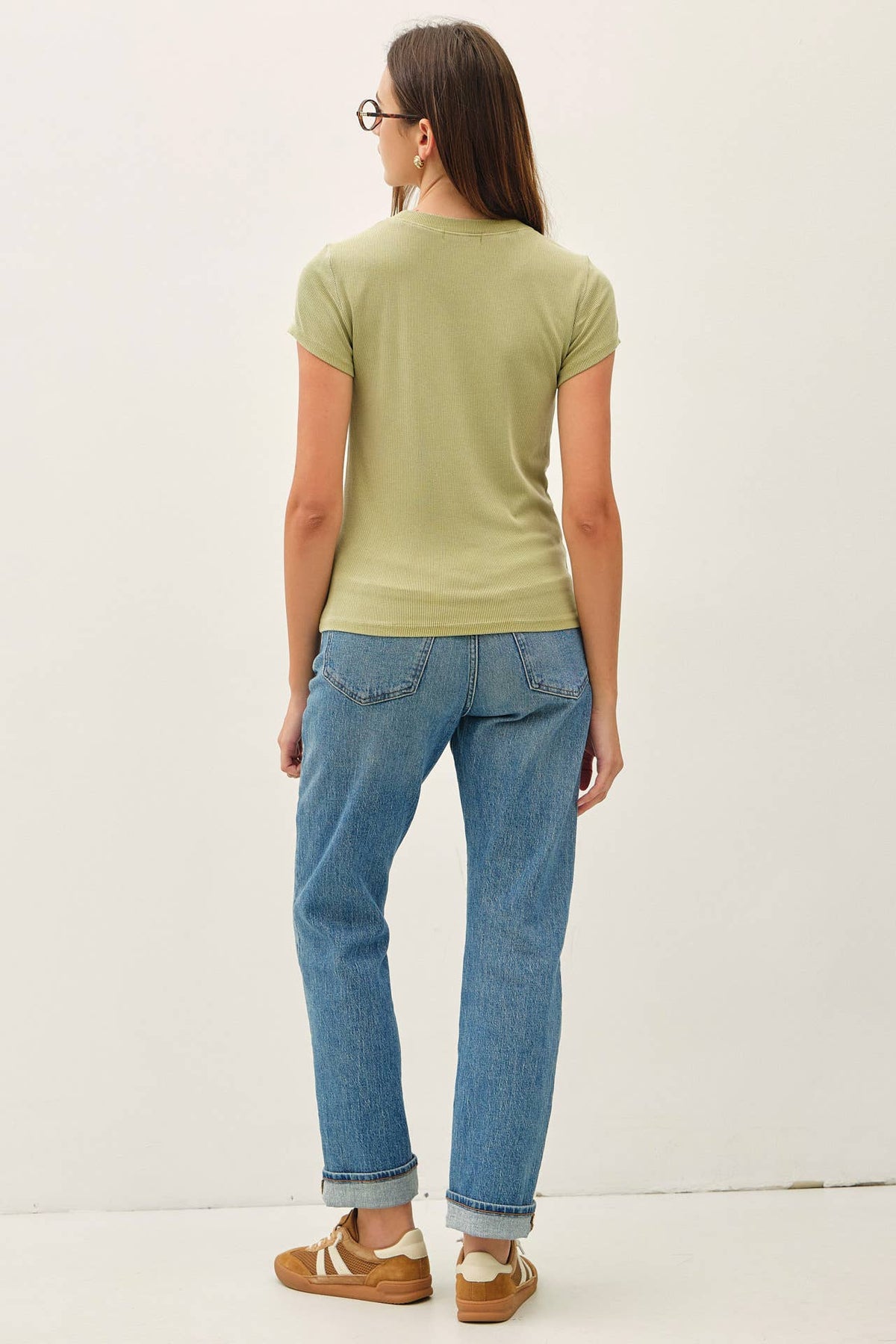 GARMENT DYE RIBBED CREW NECK TOP